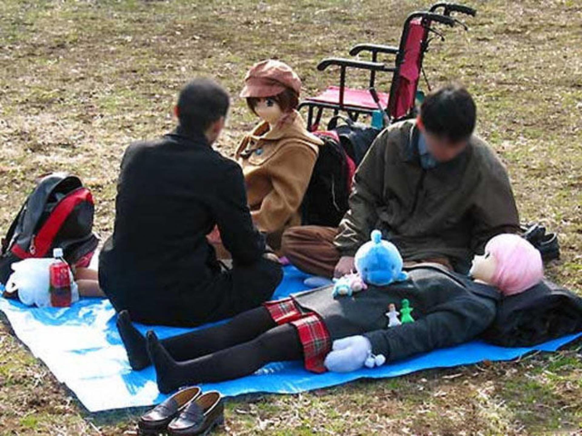 Strange Photos From Japan (15 pics)
