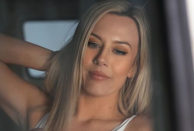 Beauty Blondes (23 pics)