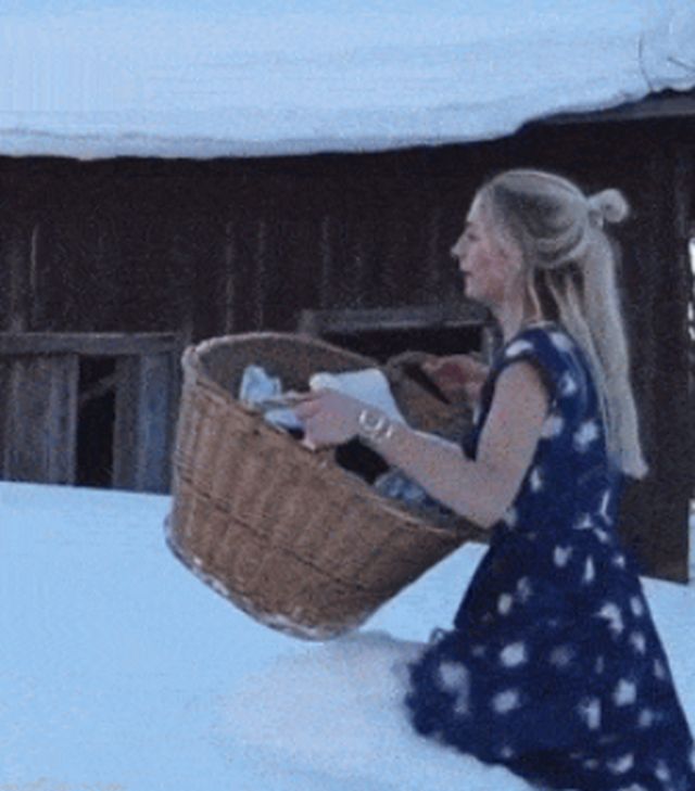 Acid GIFs, March 29 (25 gifs)