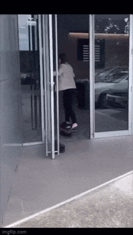 Acid GIFs, April 4 (25 gifs)