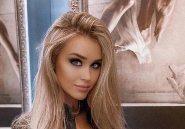 Girls With Beautiful Eyes (56 pics)