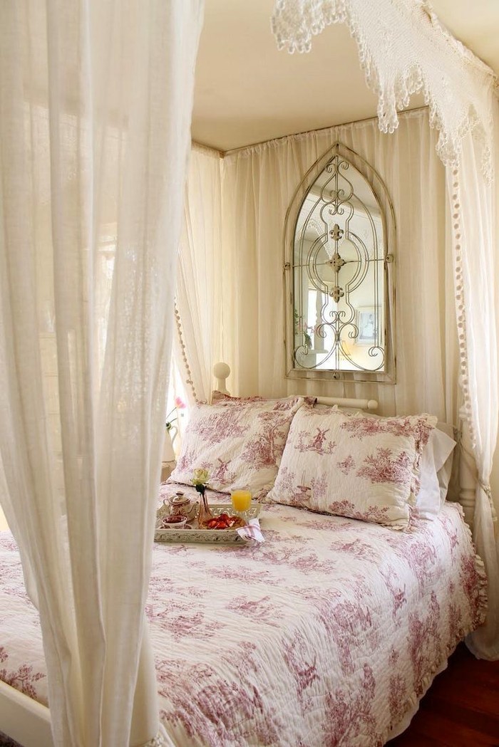 Beautiful Bedrooms (20 pics)