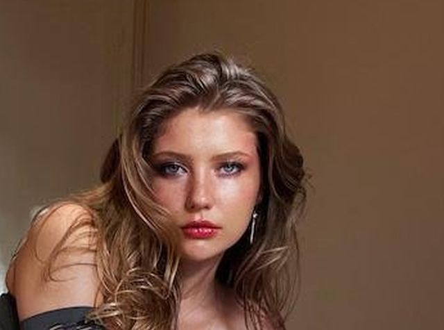 Beauty Girls (32 pics)