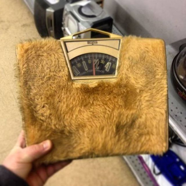 Odd Finds In Thrift Shops (40 pics)