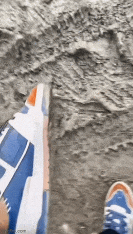 Acid GIFs, May 19 (25 gifs)