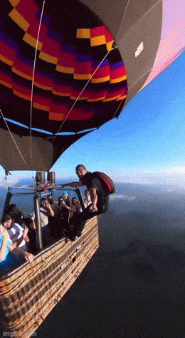 Acid GIFs, May 19 (25 gifs)