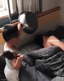 Acid GIFs, May 23 (25 gifs)
