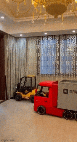 Acid GIFs, May 23 (25 gifs)