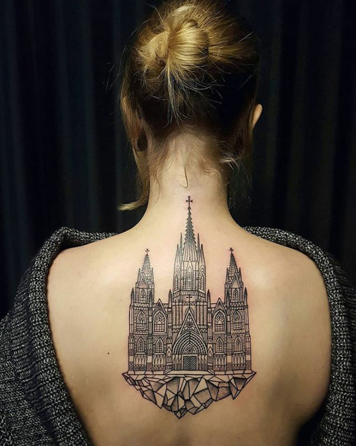 Unusual Tattoos (17 pics)