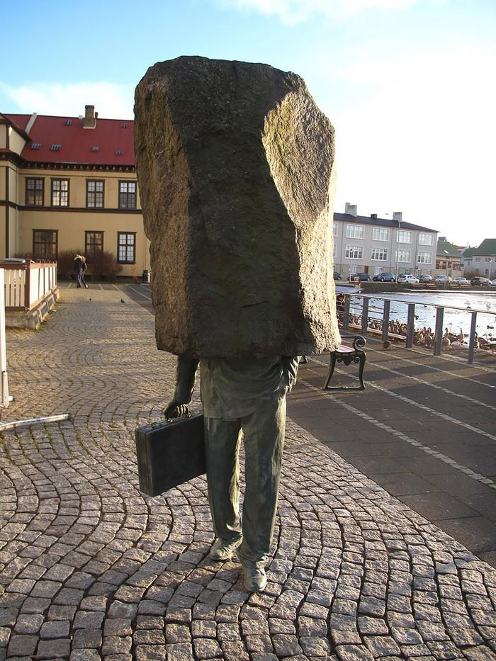 Unusual Sculptures (24 pics)