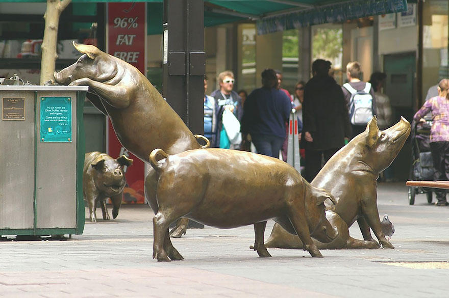 Unusual Sculptures (24 pics)