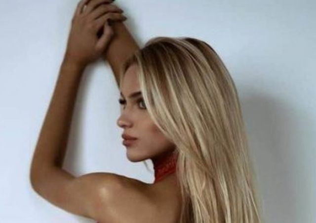 Side View (49 pics)