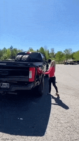 Acid GIFs, June 20 (25 gifs)
