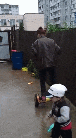 Acid GIFs, June 21 (25 gifs)