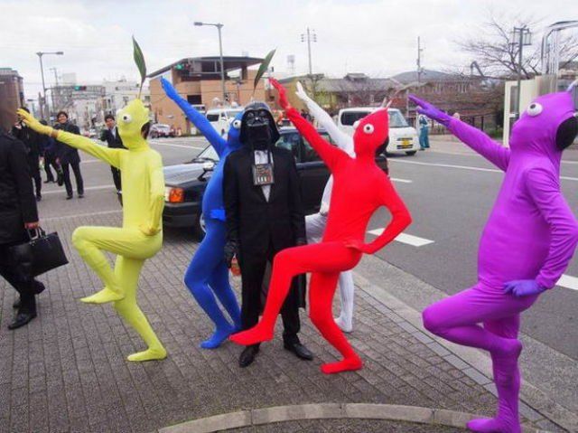 University Prom in Japan (23 pics)