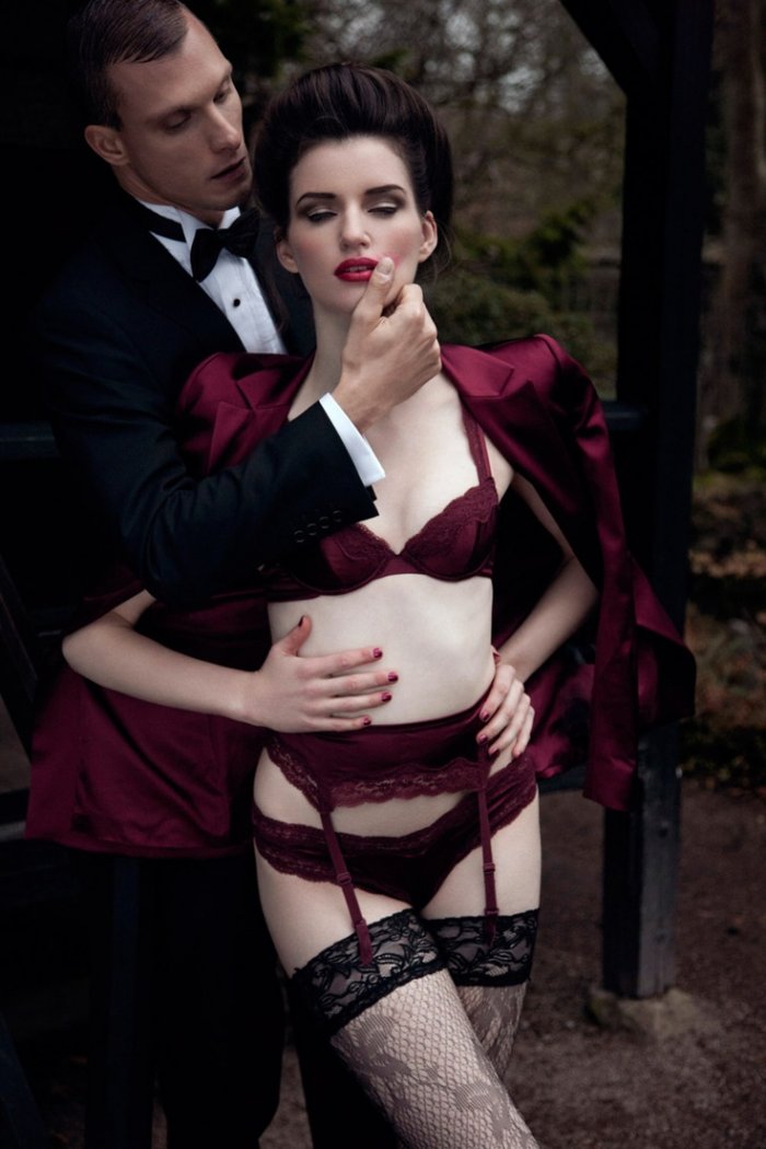 Girls In Stockings (28 pics)