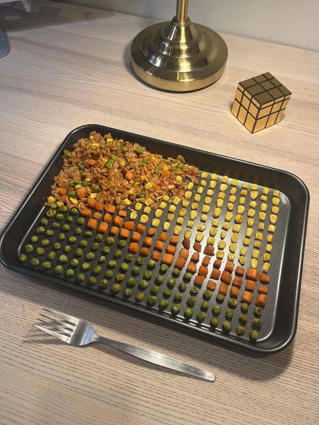What Is Going On Here? (30 pics)