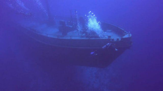 Cool And Creepy Ocean Photos (28 pics)