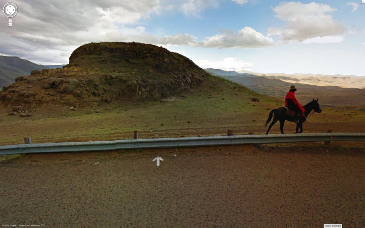 Unusual Photos From Google Street View (27 pics)