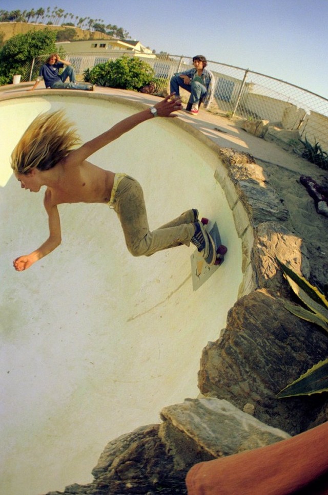 Cool Photos Of American Skaters From The 70's (15 pics)