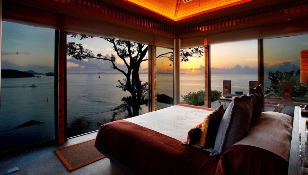 Awesome View From The Window (15 pics)