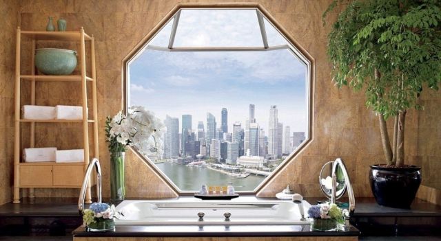 Awesome View From The Window (15 pics)