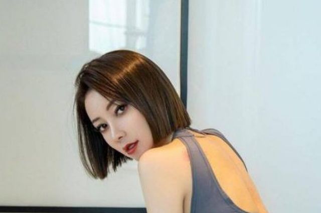 Asian Girls (50 pics)
