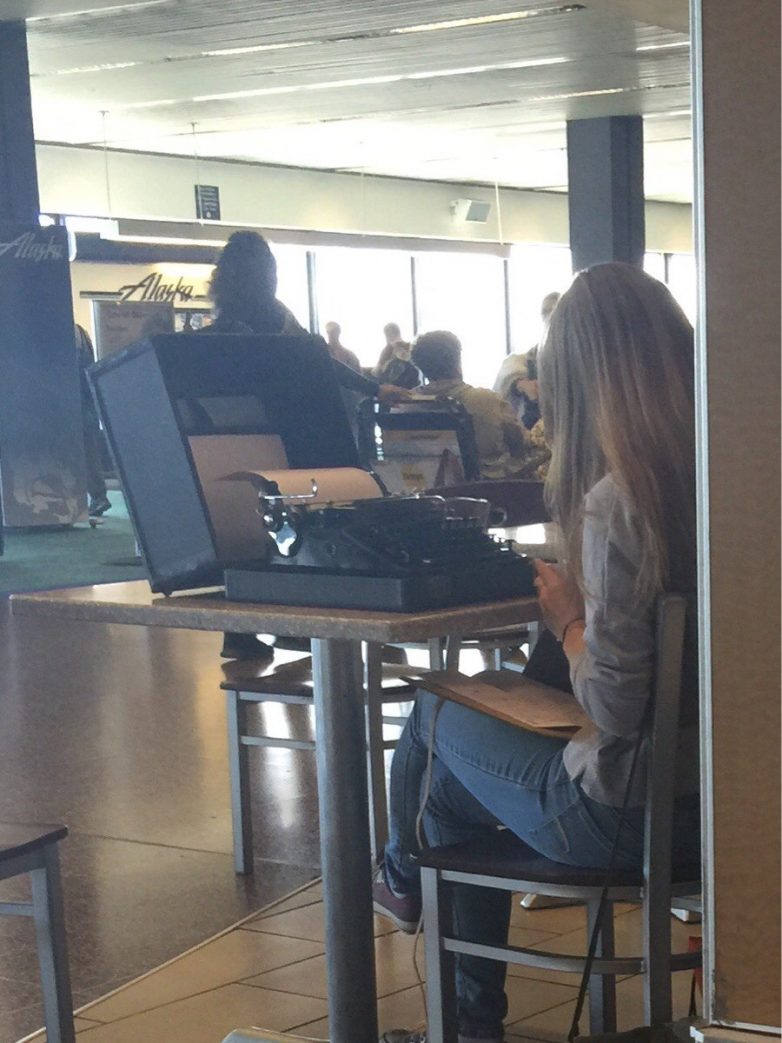 Unusual Situations And Finds In Airports (21 pics)
