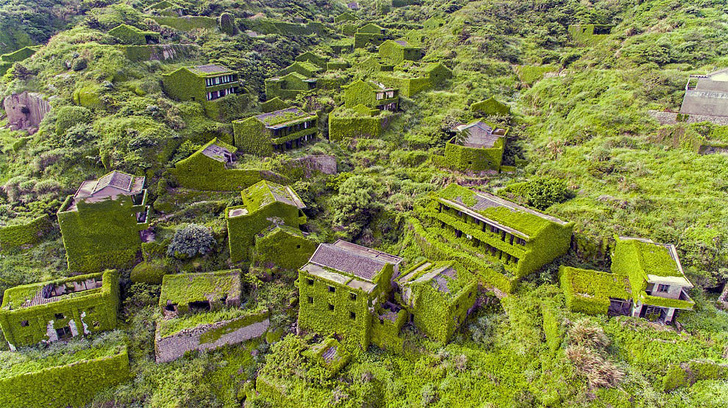 Beautiful Abandoned Places (20 pics)