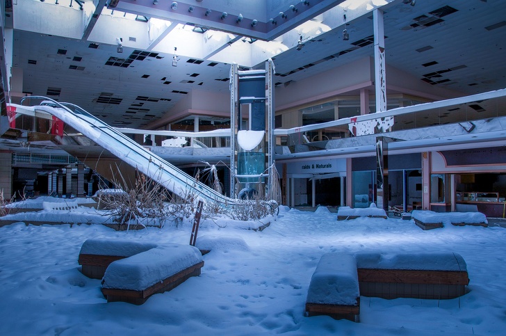 Beautiful Abandoned Places (20 pics)