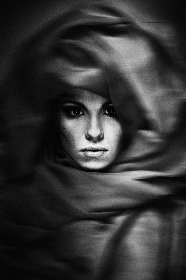 Awesome Black And White Photos (27 pics)