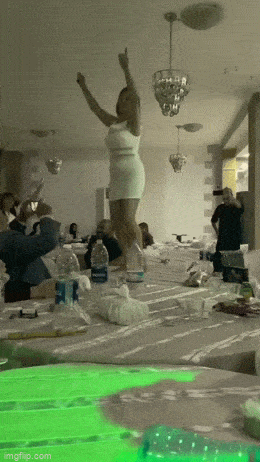 Acid GIFs, July 11 (25 gifs)