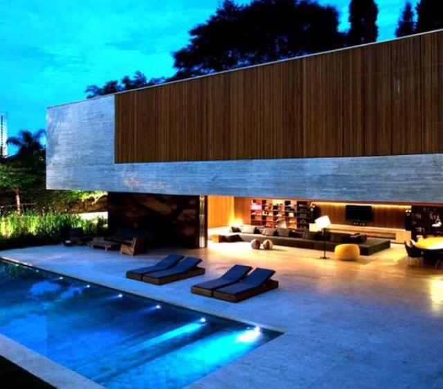Cool Swimming Pools (27 pics)