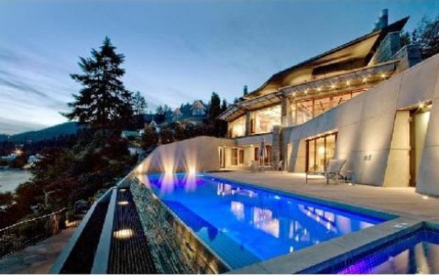 Cool Swimming Pools (27 pics)