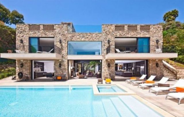 Cool Swimming Pools (27 pics)