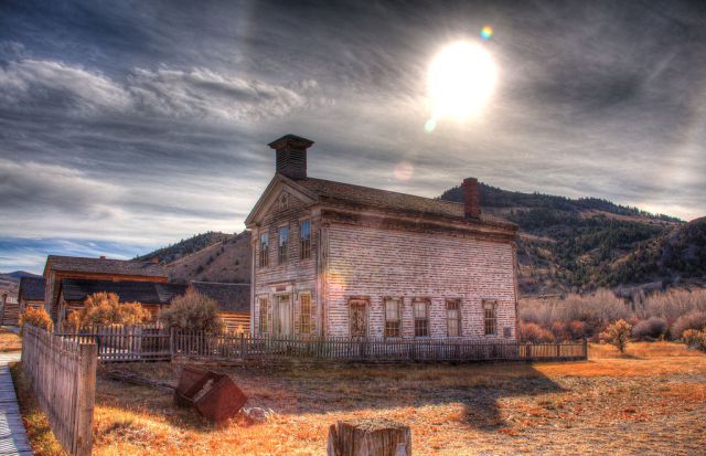 Beautiful Abandoned Places (25 pics)