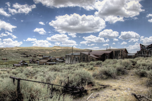 Beautiful Abandoned Places (25 pics)