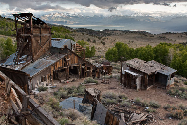 Beautiful Abandoned Places (25 pics)