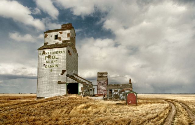 Beautiful Abandoned Places (25 pics)