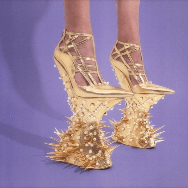 Awful Shoes (17 pics)