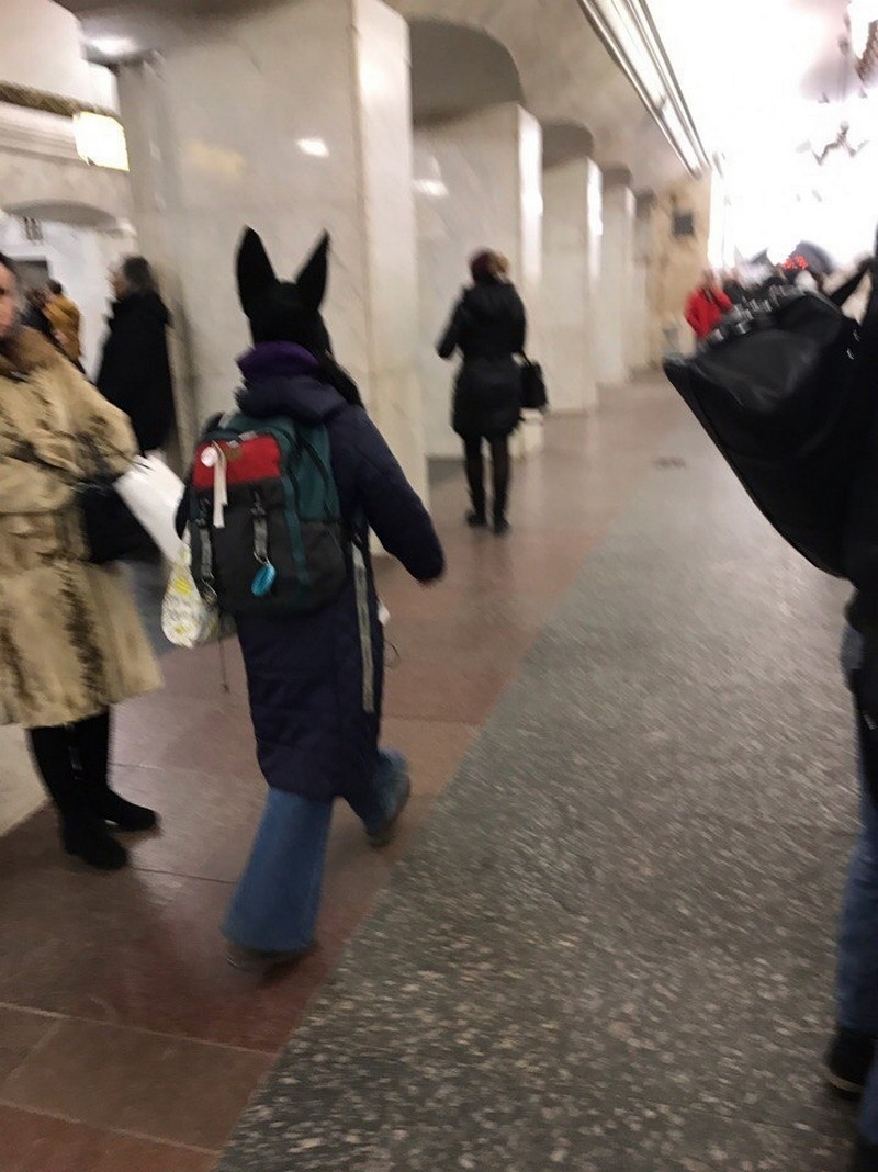 Weird Russians In The Subway (26 pics)