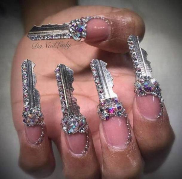 What Is Going On Here? (30 pics)