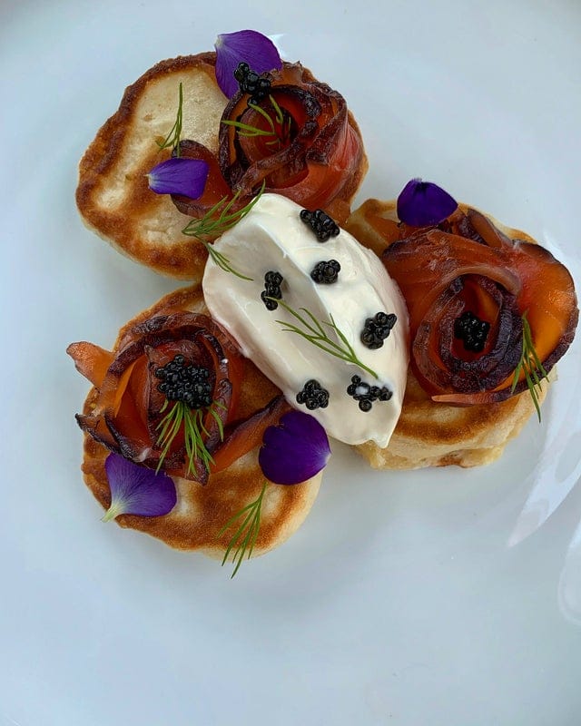 Beautiful Food Serving (22 pics)