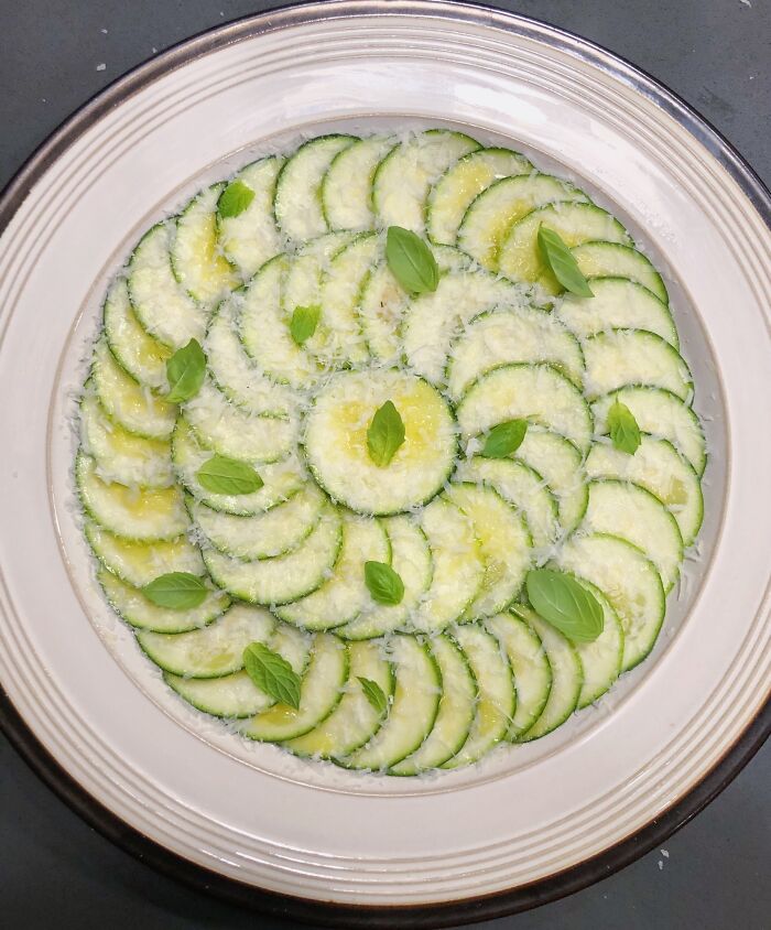 Beautiful Food Serving (22 pics)