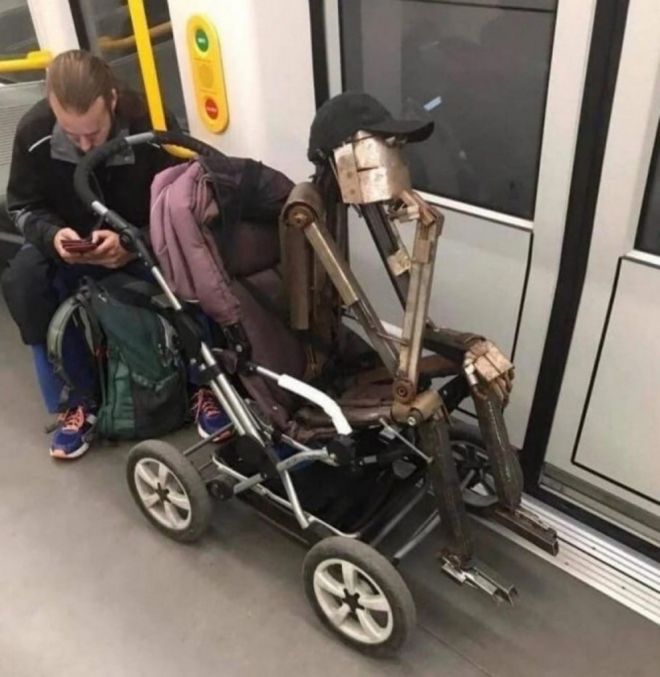 Strange People In The Subway (20 pics)