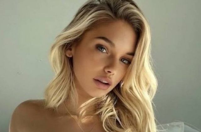 Hot Girls (48 pics)