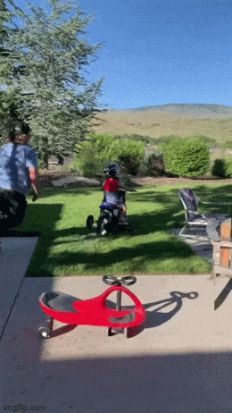 Acid GIFs, August 2 (25 gifs)