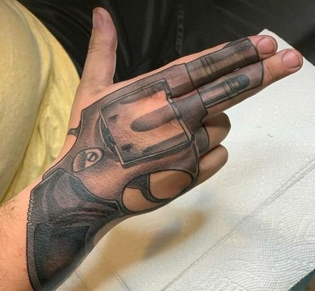 Unusual But Interesting Tattoos (27 pics)