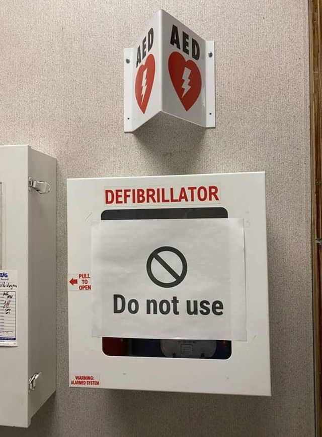Strange And Unexpected Finds On The Workplaces (30 pics)