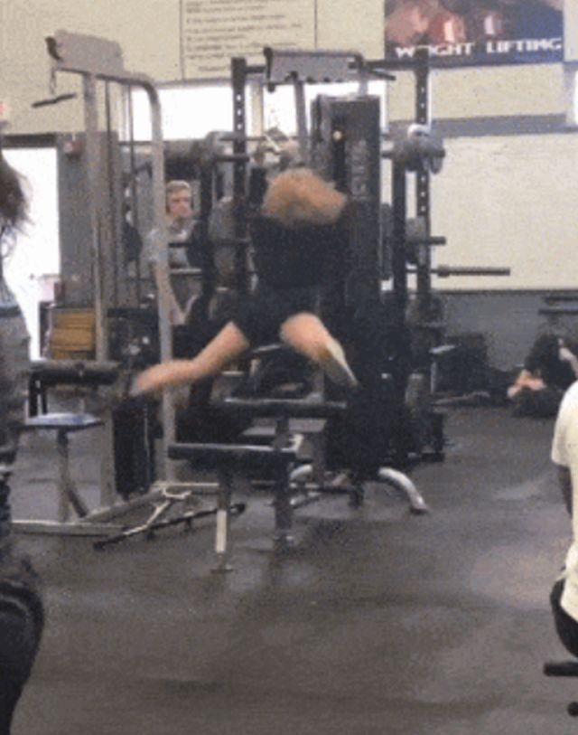 Acid GIFs, August 31 (25 gifs)